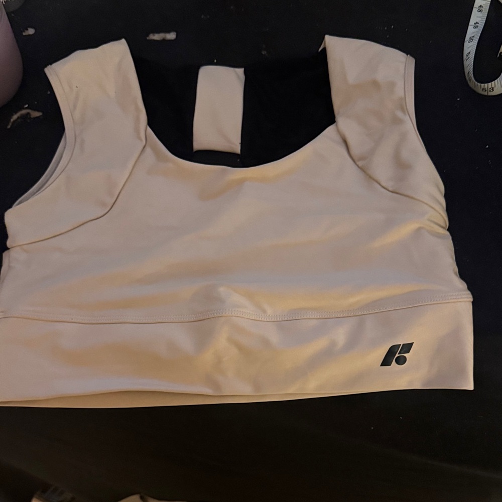 FORME Women's Light Cream Performance Crop Tank Top